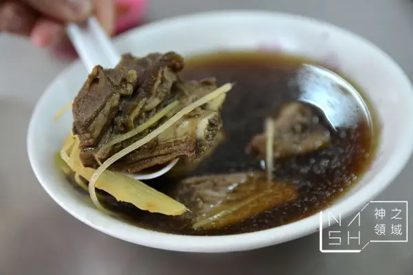 [高雄阿蓮美食] Nash 吃 阿蓮胡家羊肉 只知道岡山羊肉就太遜了