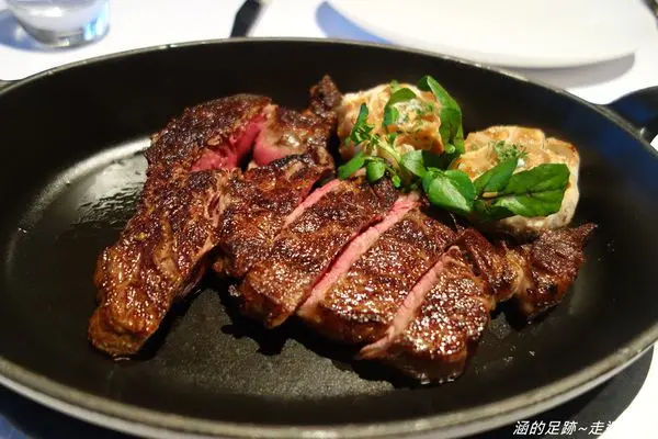 [食記] 台北信義區 - Top Cap Steakhouse by Danny~ 超美味牛排教父系列