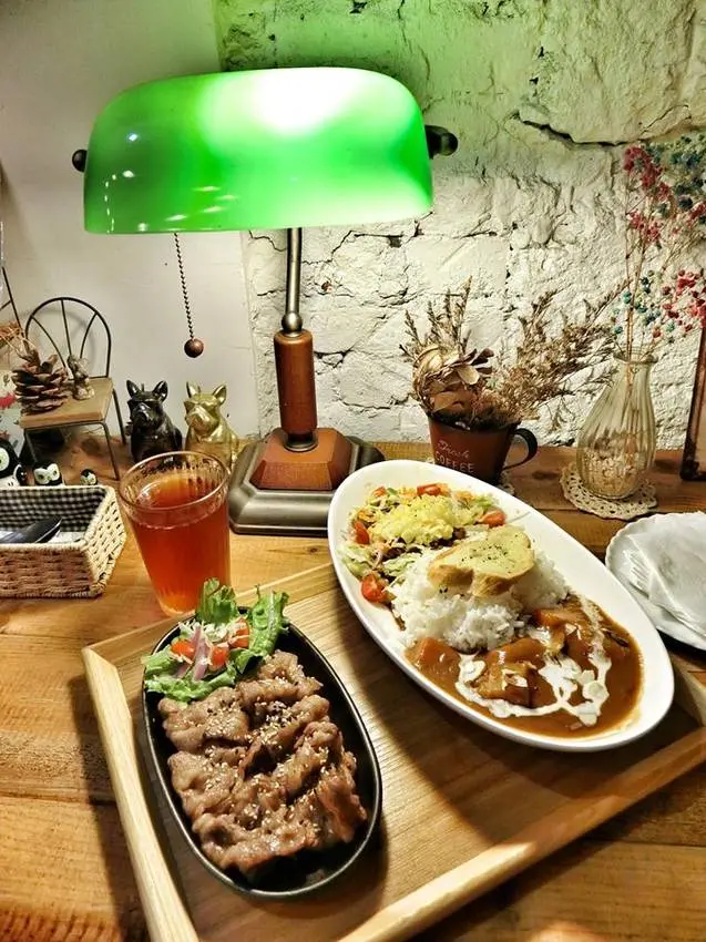 |台灣·台北|南西六號公寓·日式雪花牛塔可肉醬雙拼咖哩·咖哩爭霸戰·好康搶先試