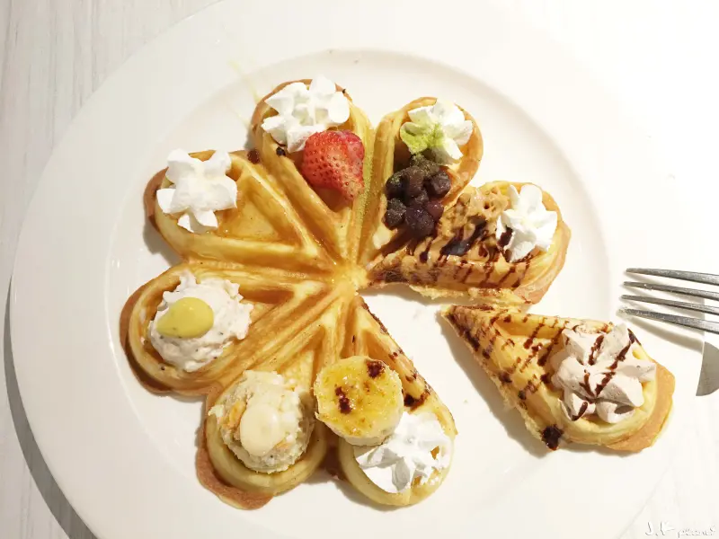 台北 - 【黑鳥先生】好療癒人心的雲朵咖啡&選擇障礙人的專屬鬆餅