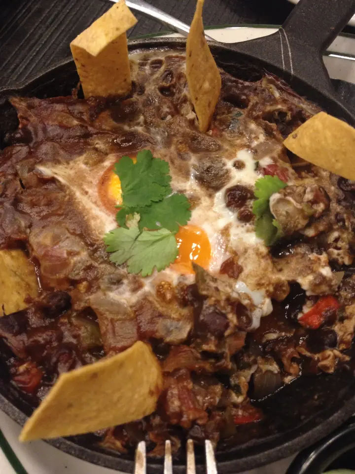 [南港]南港樂子三訪，繼續探索新菜色! 佬墨烤蛋早餐