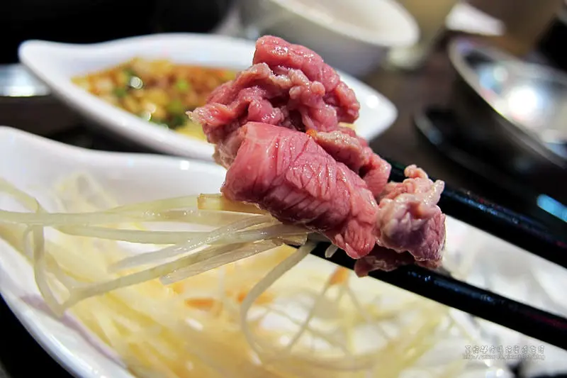 [中山區美食-南京復興站] 牛讚履歷溫體涮牛肉●新鮮好吃溫體牛肉不用跑台南了●佰元平價熱炒菜●歪歪郵筒