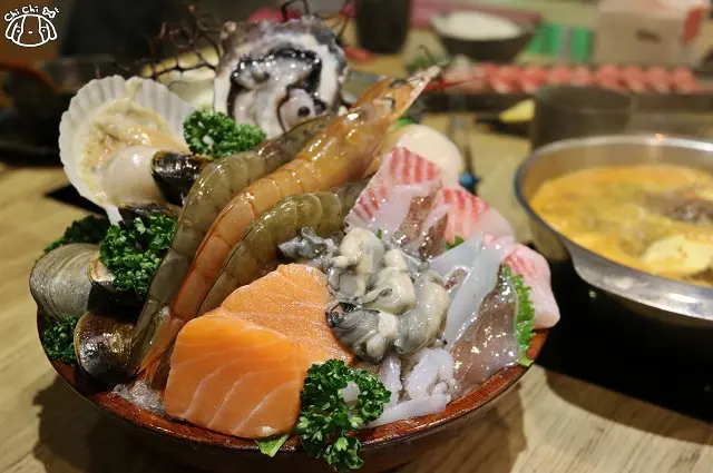 【台北內湖．內湖站】Tuan團緣Yuan精緻鍋物（內湖店）-活跳跳海鮮入火鍋