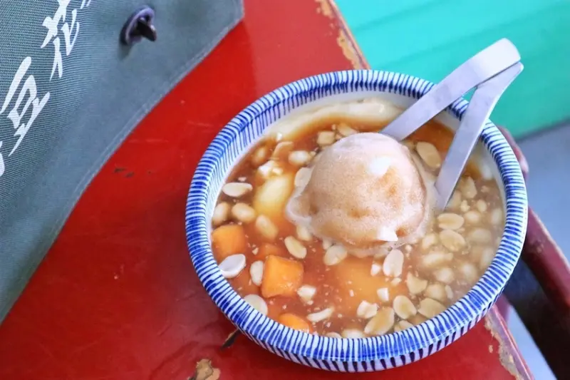 【桃園美食】福麻糬豆花-藝文店，復刻學生時期來碗冰豆花回憶那時的我們