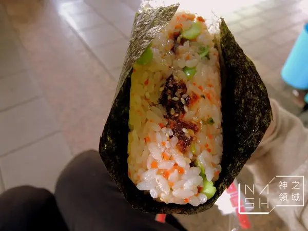 [捷運科技大樓美食] Nash 吃 淺草日式飯糰 平價好吃的海苔飯糰