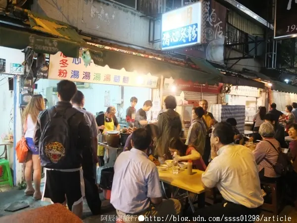 【美食特搜。台南中西區】阿明豬心冬粉。台南終極排隊美食        
      