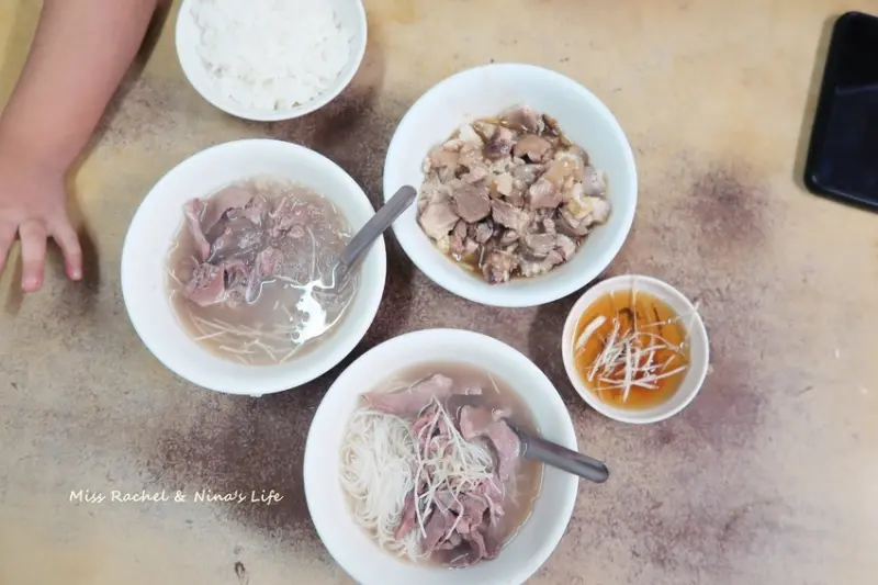 【台南美食】阿明豬心冬粉 台南保安路最火紅的好吃人氣排隊美食 湯鮮料好吃!
