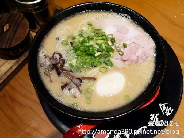 【新竹食記】東區 博多一幸舍豚骨拉麵(關新店) ● 小小聲：不是我的菜... ❤❤
