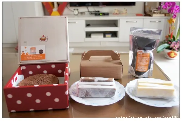 埔里巷弄美食--乳酪條、紅豆條、巧克力戚風蛋糕
