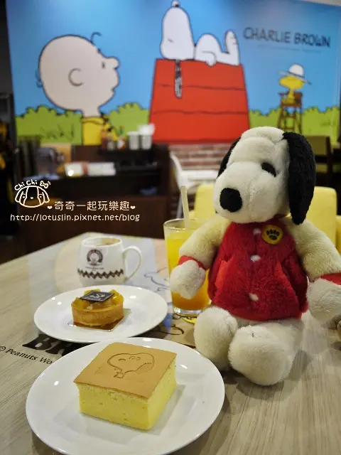 高雄 Charlie Brown Café查理布朗咖啡廳 史努比出沒 夏日芒果季餐點新上市
