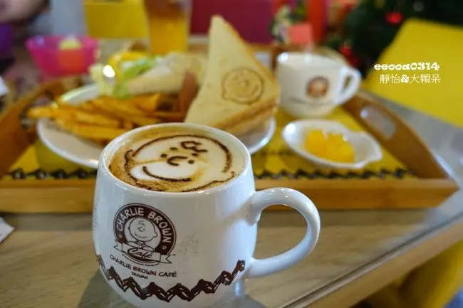 【高雄主題餐廳】查理布朗咖啡專門店 Charlie Brown Cafe ♥ 超可愛史努比主題餐廳 史努比愛好者必來!!