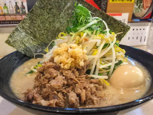 特濃屋 - 像座山一樣的特二郎拉麵