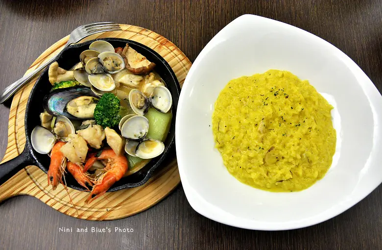 【台中義大利麵】高沐手作料理餐廳，鐵鍋料理套餐只要$290，原本假日才有的排餐料理平日也開始提供囉!科博館、SOGO、金典附近美食餐廳