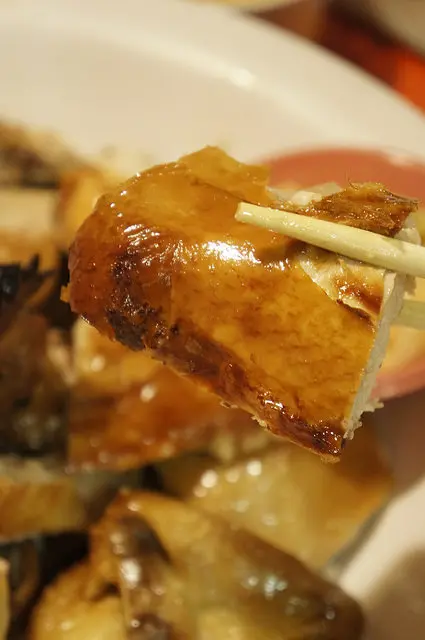 台中美食~咕咕香甕仔雞 一則關於過年期間想吃甕仔雞的血淚辛酸故事