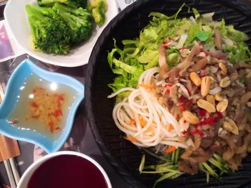 【台北市南港區 / 百貨美食 / 捷運南軟】 好食城美食廣場 南港軟體園區站中國信託金融園區