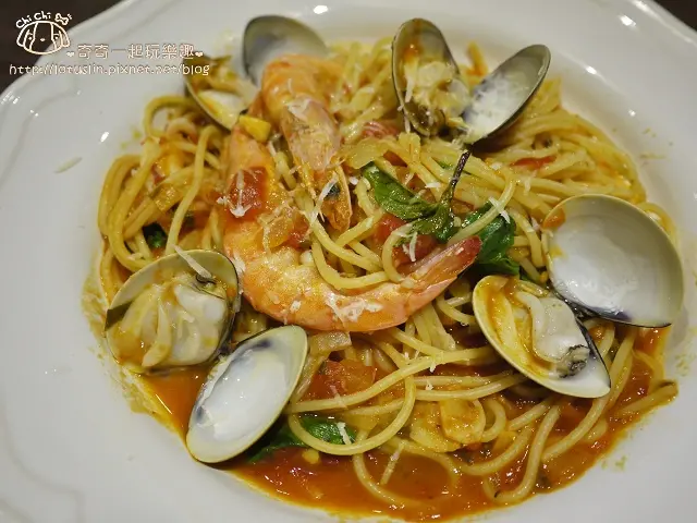 台南 Caffe Palato 回味咖啡 　推薦青醬雞肉義大利麵