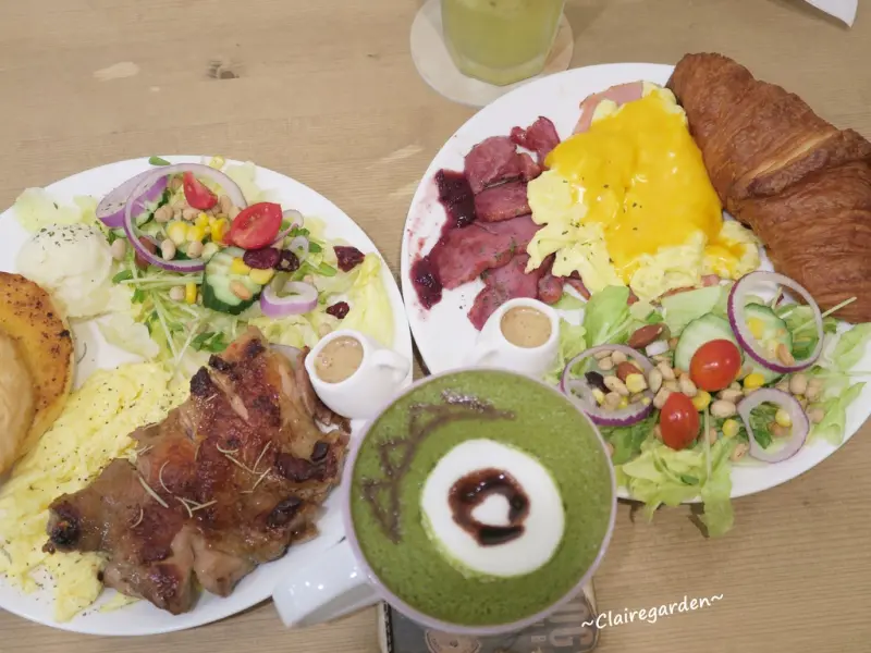 [桃園早午餐]DeMo House~萌萌滴餐點。寵物友善店貓狗大集合