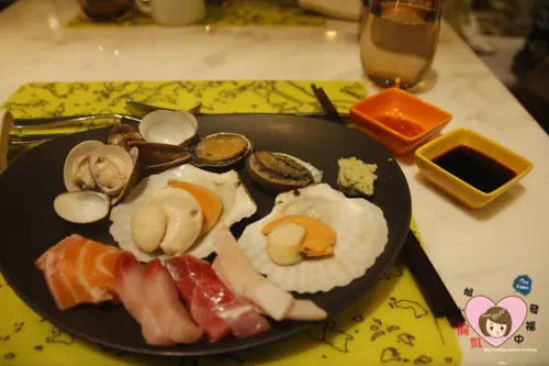 【台北包肥】捷運市府站 五星級W Hotel The Kitchen Table Buffet(環境篇)～響食海陸，品味居家