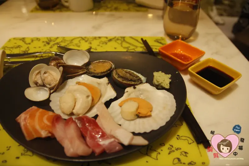 【台北包肥】捷運市府站 五星級W Hotel The Kitchen Table Buffet(環境篇)～響食海陸，品味居家