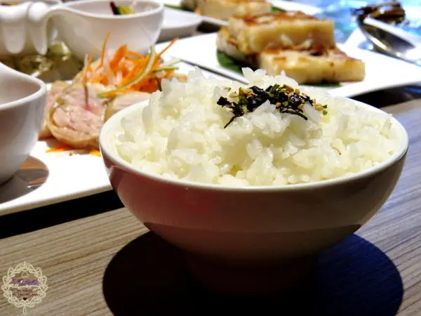 ★母親節特輯★（邀約）2015.04.01 -【高雄】蘭庭粵菜酒館　母親節，想請辛苦的媽咪到哪裡吃好料呢？創意粵菜料理、沉穩的用餐空間、還有大庭園，明年過年的團圓飯我也想訂在這裡了❤