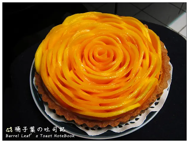 【鹹派甜點】Hi PiE 手工鹹派 -- 超紮實用料~ 一早就喀掉1/4!