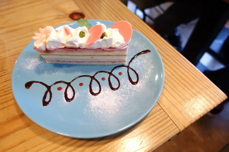 【早午餐輕食】三隻貓頭鷹3owls cafe文創(和平店) , 早午餐義大利麵漢堡帕尼尼下午茶甜食 , 用餐環境舒適佈置溫馨 , 科技大樓和平東路巷弄美食