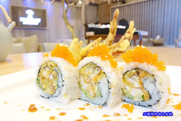 【食尚玩家推薦】izumi by sumi湶 加州壽司捲。吃得到飛魚卵的軟殼蟹捲超美味。台北信義區美食推薦