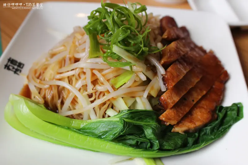 TJB茶餐室(台中公益店)✪環境舒適、食物不錯的港式飲茶~104.04.28