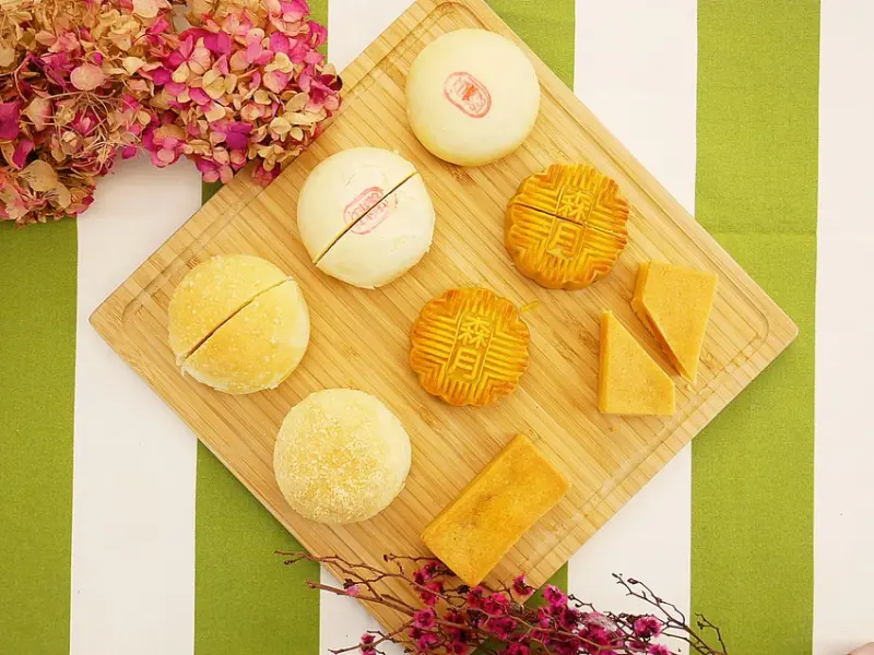 SweetsPURE - 台中七期禮盒專賣，各種點心、餅乾組合，可以內用試吃再決定，還不趁中秋節前搶一波，優惠超多文內挑選