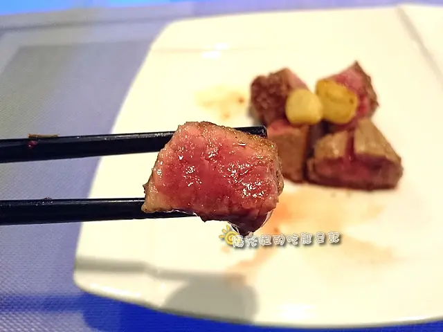 [中式餐廳]江雁塘新時尚鐵板燒 - 軟嫩鮮甜又多汁的菲力牛排,應該來杯紅酒的時尚午餐【口碑券】