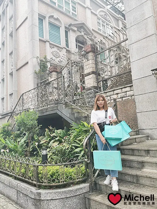 ❤️送禮好選擇❤️萌焙司法式千層酥：口口酥脆口感，層次感多元，新口味上市，法式千層酥界的愛瑪仕，中秋/年節送禮首選！排隊秒殺的團購美食！