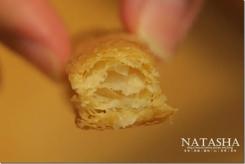 新北。新莊│團購美食│萌焙司千層酥～排隊排到翻掉的新興伴手禮