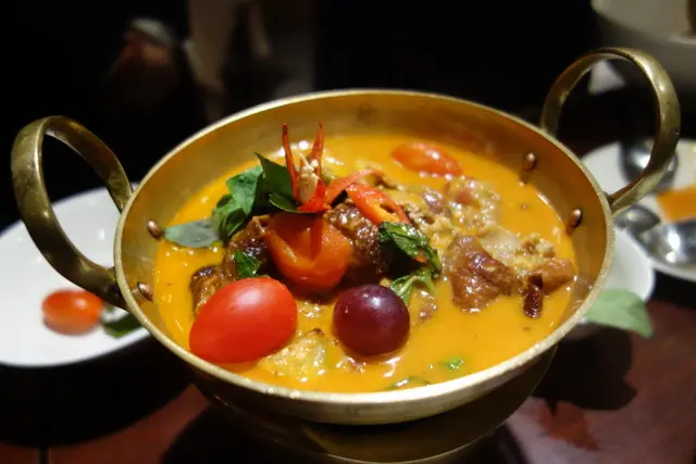 四月「泰」幸福-泰咖哩美食饗宴-福容大飯店田園西餐廳 泰式料理+buffet自助餐，美味又滿足