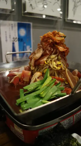 【台北美食】金太郎平盆鍋，日式的韓食料理@中山捷運站