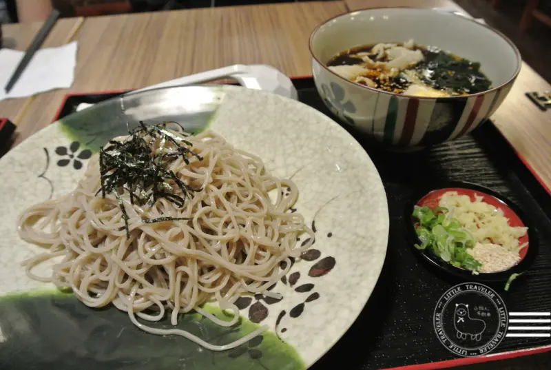 台中 西屯區。 純そば処信州王滝-有賣酒的日本蕎麥麵專門店