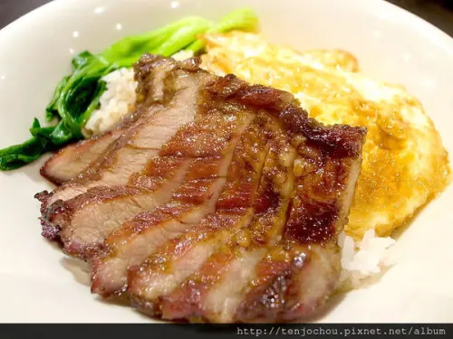 花花，甲飽沒【台北食記】金鐘香港茶餐廳 來一碗食神黯然銷魂飯！台北車站聚餐平價美食推薦