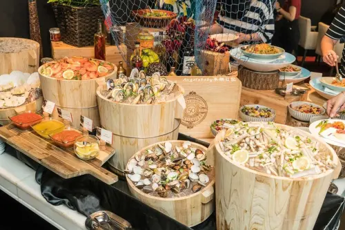 台北最浪漫的週日早午餐 馬可波羅義大利餐廳 - Marco Polo Restaurant 香格里拉台北遠東國際大飯店 半自助吃到飽、七號求婚桌、景觀餐廳、約會餐廳