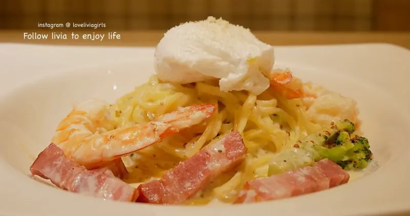 【松菸下午茶】LeTAO 小樽洋菓子舖(松菸店)│懷舊時尚甜點│北海道雙層乳酪蛋糕超推超推 ❤跟著Livia享受人生❤