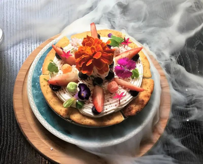 [信義區餐廳]隱身巷弄的工業風義式老酒館✫30 Thirty 老酒館✫必點仙氣逼人朵朵派♥美的像幅畫的西班牙海鮮燉飯♥超美味濃湯