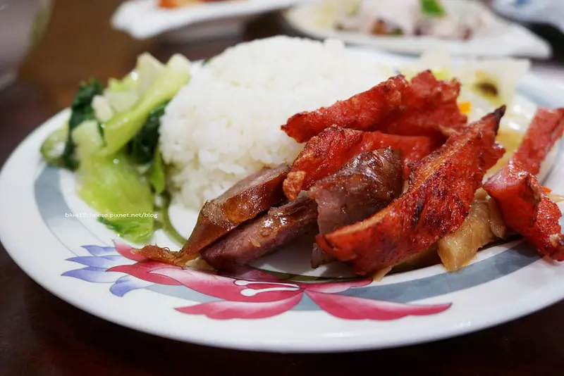 【台中烏日】50年代麵擔茶坊 - 烏日推薦好吃又划算古早美味小吃.還有四季茶葉販售.我推~