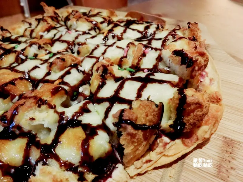 【台中食記-龍井區】東海夜市商圈平價美式漢堡Mambo Burger慢堡!!學生口袋名單(貼心附插座、WIFI使用)@跟著Yumi尤美美動吃動吃(用餐日期:2015年7月26日)