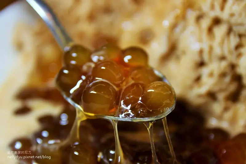 吃-左營。甜舞糖水之港式甜點專賣店，甜品在嘴裡舞動的韻律