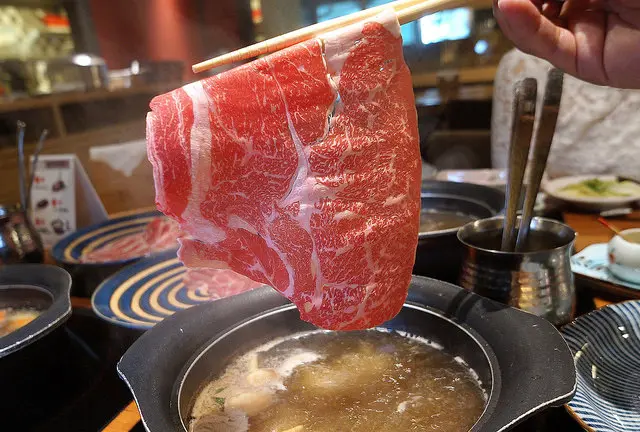 乾杯黑毛屋 ♥ 頂級澳洲黑州和牛 ♥ 乾杯集團第一個火鍋品牌 ♥ 完美的美味感動