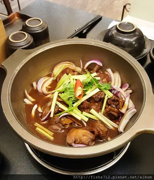 台南 餐廳 『御品饗粵式煲鍋』-花雕雞 煲仔飯 豬肚雞 冬令進補 家庭聚餐