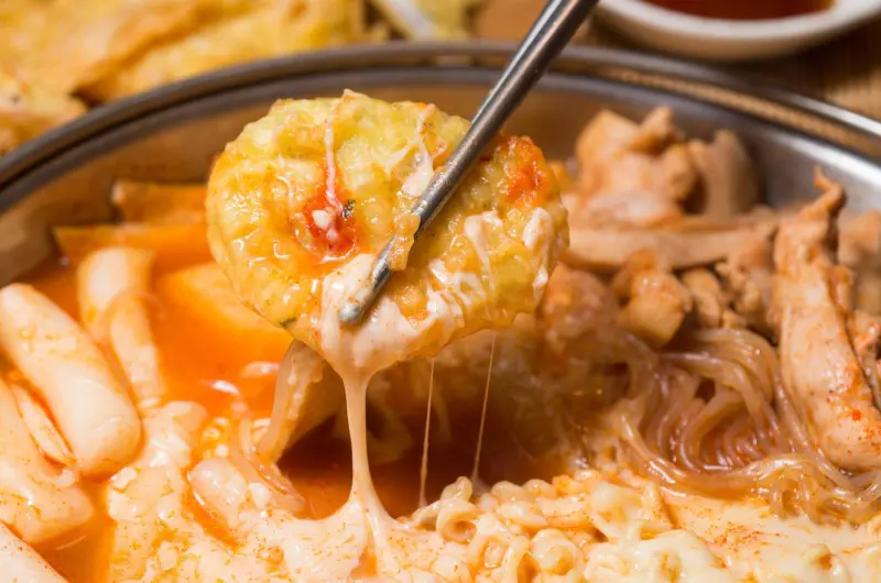 棠小璇*親古呀~快攻!捷運市府站阪急百貨 超人氣TIGERTOPOKI泰一格韓國年糕火鍋!!