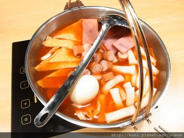 GRD3日誌---01052015 Tigertopoki年糕火鍋：有些令人無言