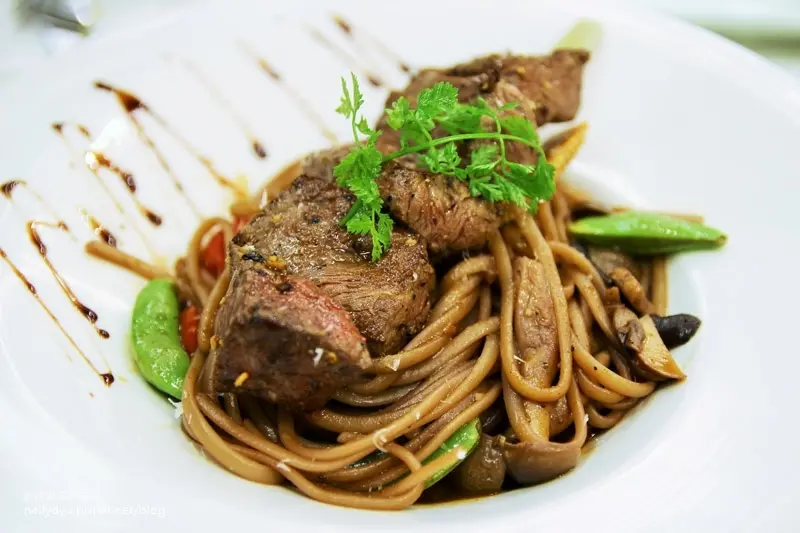 吃-苓雅。CHIC CAFÉ 奇可小廚，鄉村溫馨小餐館（早午餐、義大利餐廳）