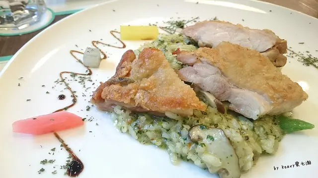 ★高雄新興★歐式鄉村風【CHIC CAFÉ 奇可小廚】早午餐/排餐/義大利麵/燉飯。