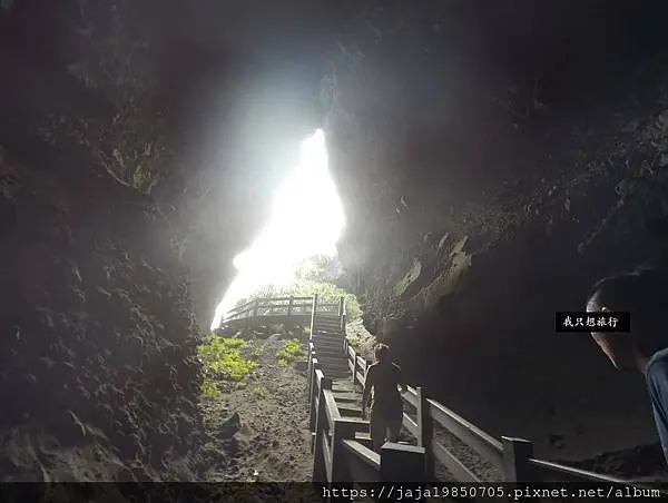 (♛台灣。賈桂林-我只想旅行){景點+美食}夏天的台東-史上最硬景點-三仙台及路過東河包子