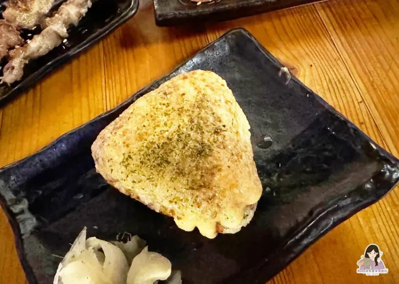 【板橋美食】隱居居酒屋，餐點口味不錯，店員滿熱情，會溫馨提醒